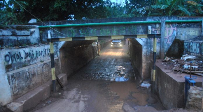 kondisi trowongan pantai celong paska banjir