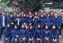 FORKOMBI.COM - Bertempat di PPTQM Lukman Al Hakim, forum sepakat tunjuk Tegar sebagai ketua umum Kembang Sutera (Keluarga Mahasiswa Batang UNNES Sutera) yang baru dalam momen Reorganisasi Kembang Sutera 2024 pada pertengahan Februari (17/2).