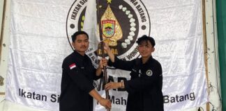 FORKOMBI.COM - Evaluasi kepengurusan satu periode, ISMABA (Ikatan Silaturahim Mahasiswa Batang) Universitas Sains Al-Qur'an Wonosobo mengadakan Musmada (Musyawarah Mahasiswa Daerah) di Gedung 2 PC NU Wonosobo pada pertengahan September (14/9).