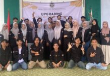 FORKOMBI.COM - Angkat isu-isu strategis Batang, ISMABA (Ikatan Silaturahim Mahasiswa Batang) Universitas Sains Al-Qur'an Wonosobo menggelar Upgrading pada awal Juni (2/6) di Gedung 2 PC NU Wonosobo.