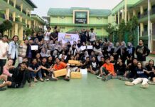 FORKOMBI.COM - Rekatkan tali silaturahmi lintas angkatan, KMBS (Keluarga Mahasiswa Batang Semarang) UIN Walisongo menggelar KMBS Fungames 2023 bertempat di SMK Ma'arif NU 01 Limpung pada penghujung tahun 2023 (23/12).